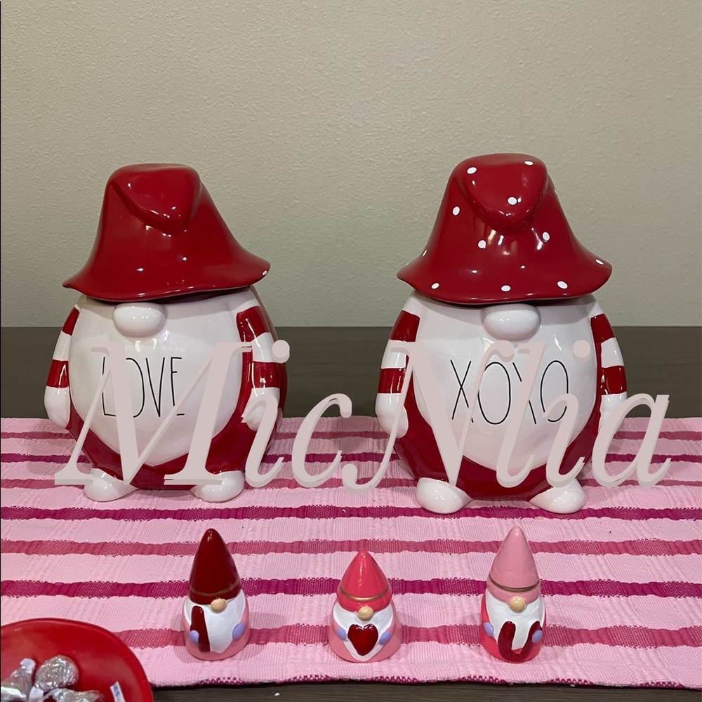 Rae Dunn XOXO/LOVE ceramic canisters with lid